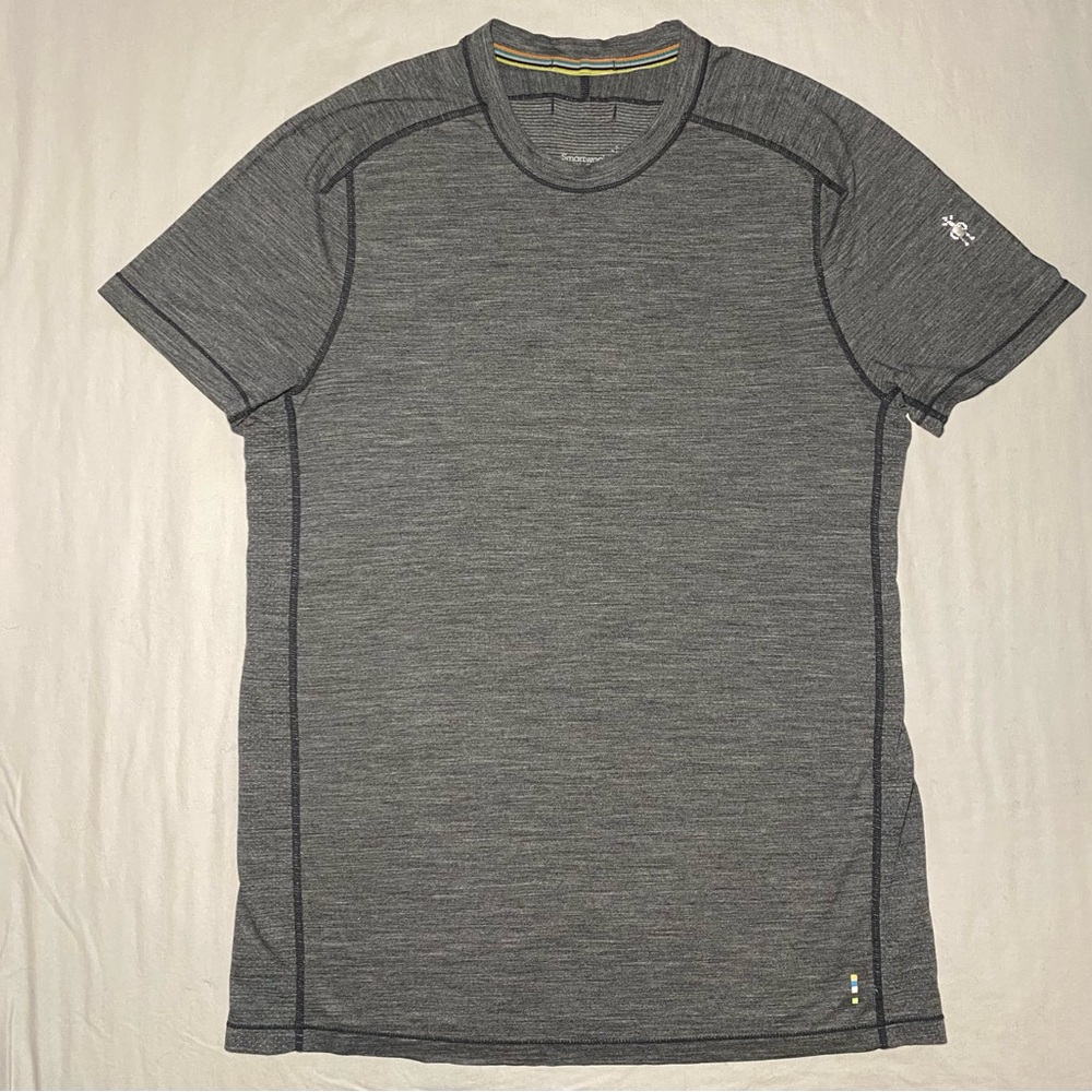 SOLD Smartwool T-Shirt Merino Wool Blend Men's Size Small Base Layer, Outdoor